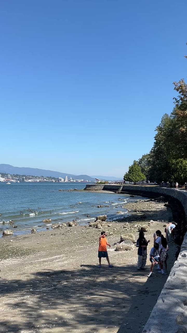 Video review of Stanley Park Harbourfront Seawall