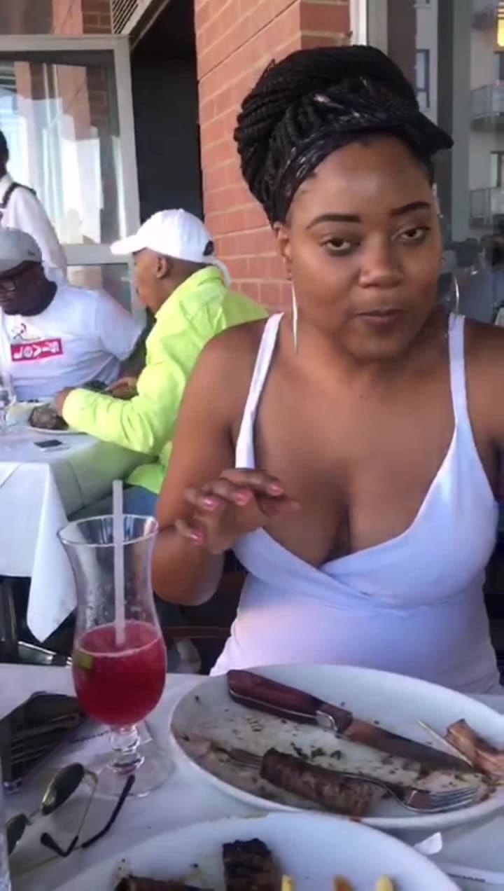 Video review of The Grillhouse