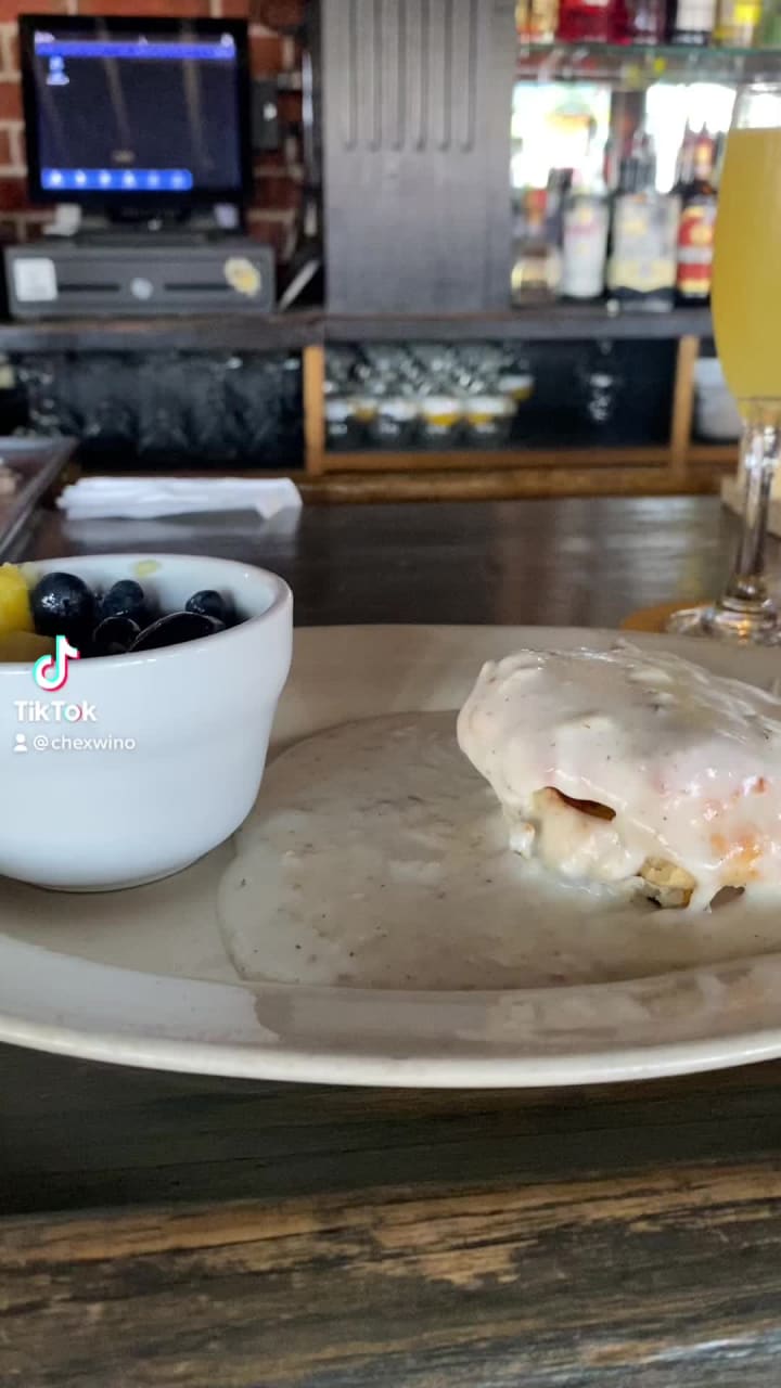 Video review of Libertine Bar