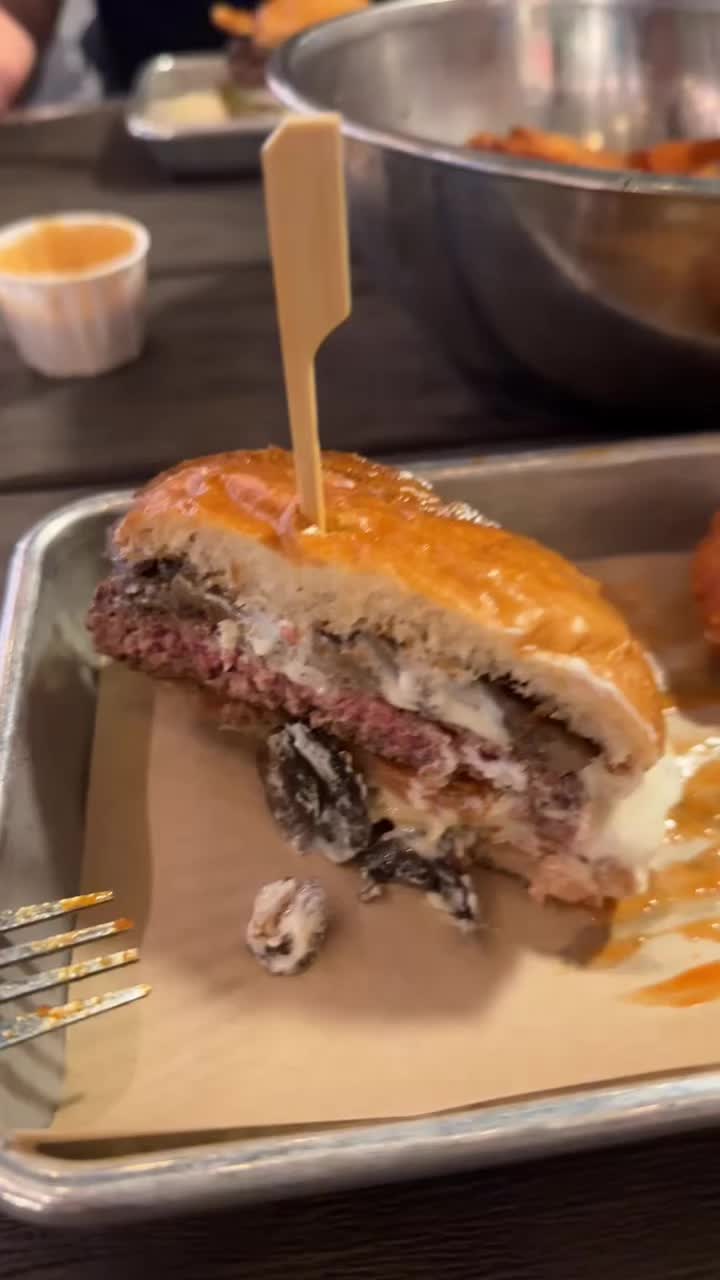 Video review of Hopdoddy Burger Bar