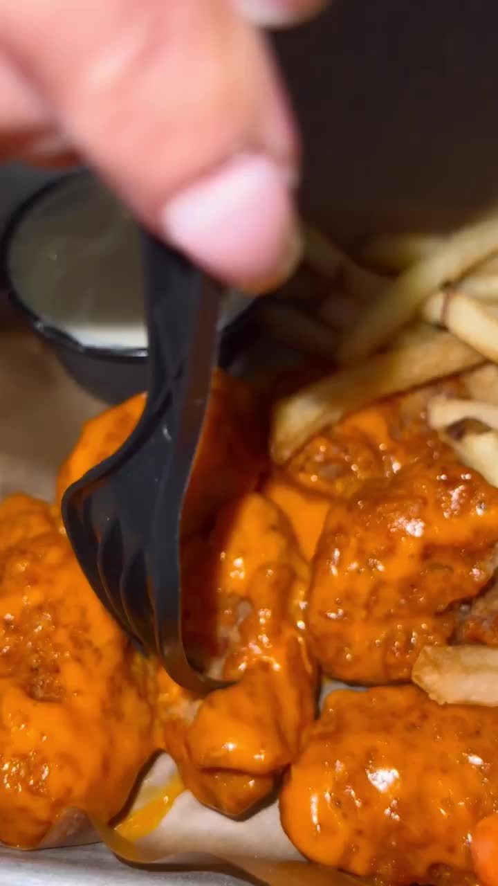 Video review of Cafe Central