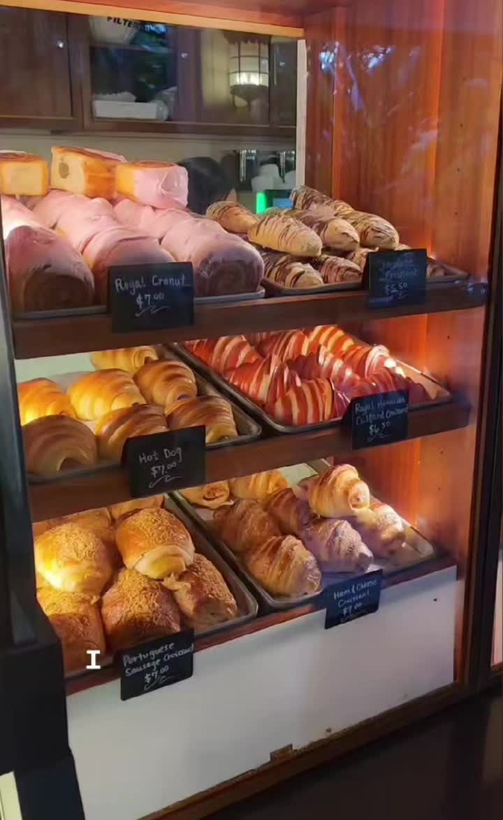 Royal Hawaiian Bakery
