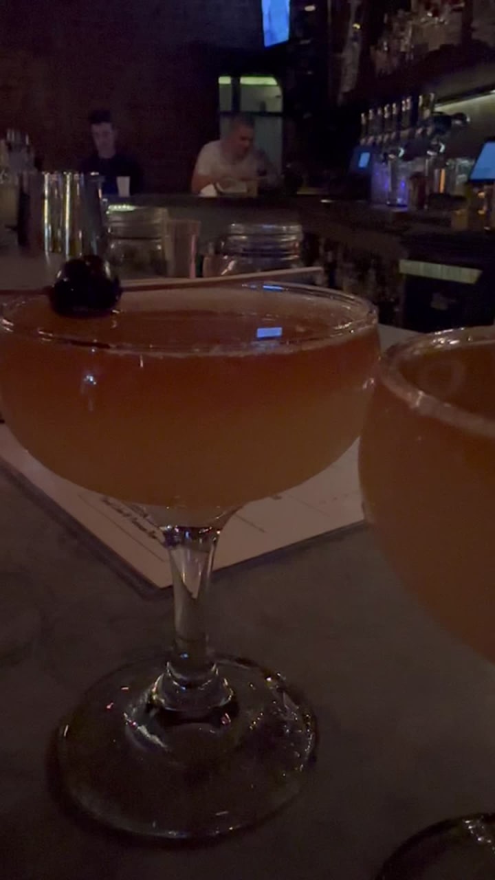 Video review of The Blind Donkey