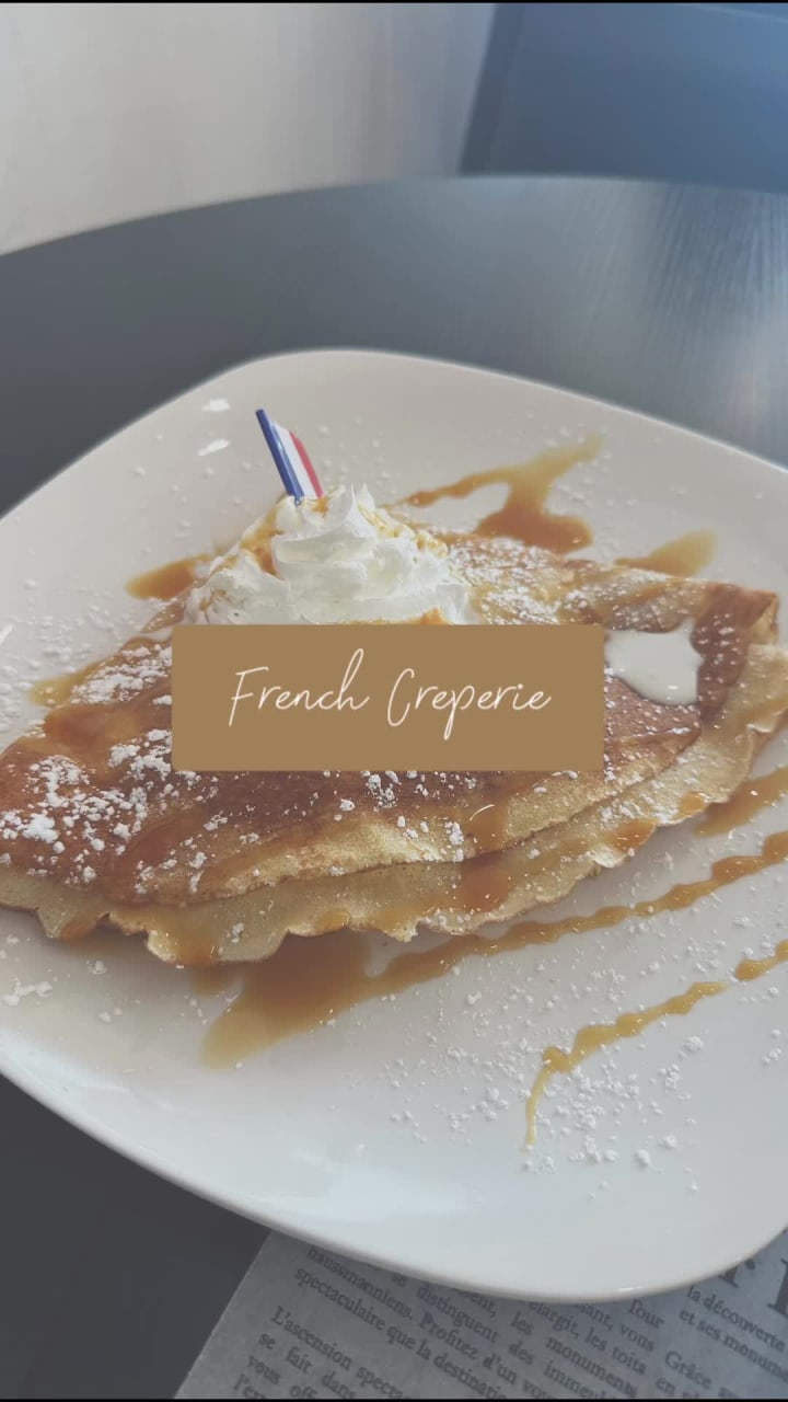 French creperie