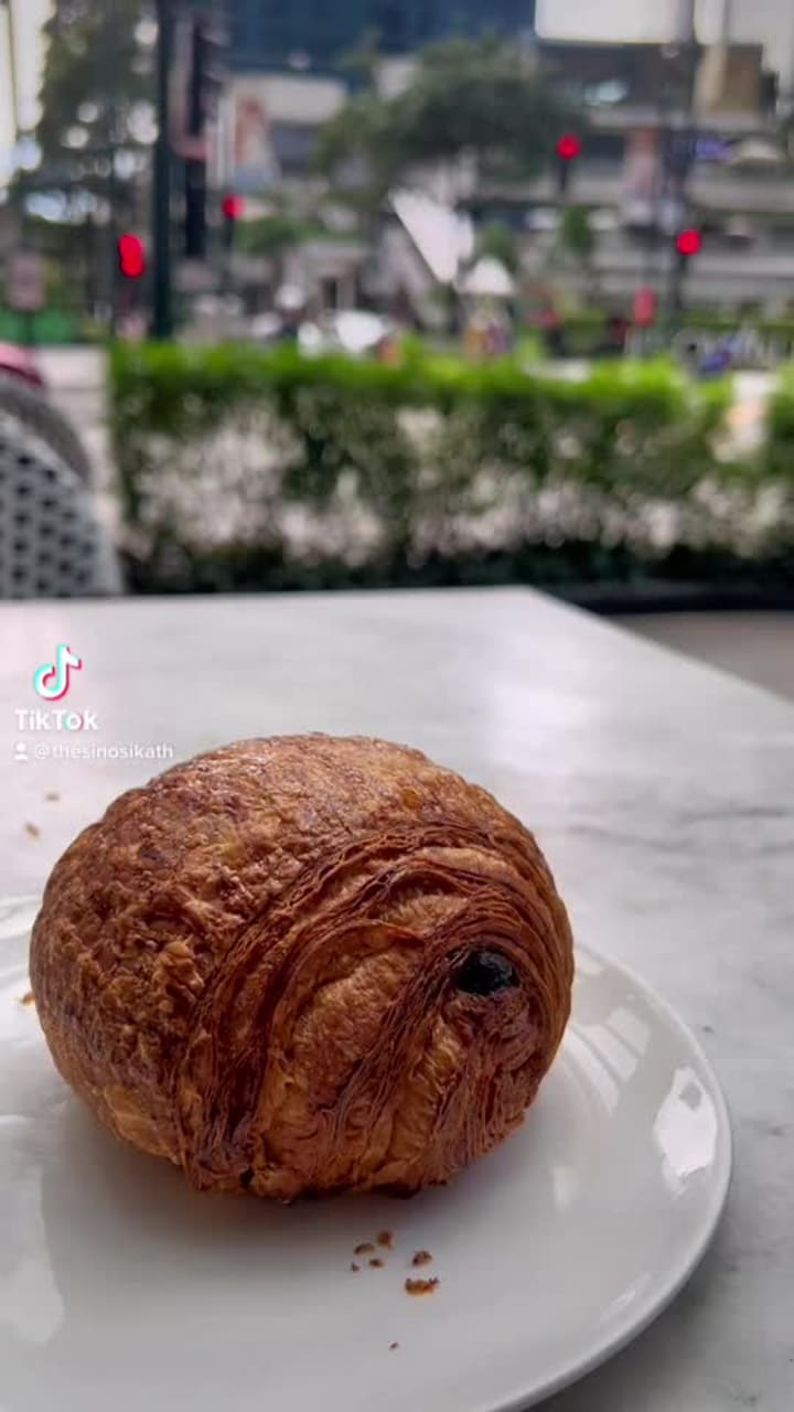 Wildflour Café + Bakery