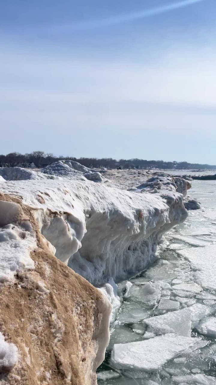 Video review of Silver Beach