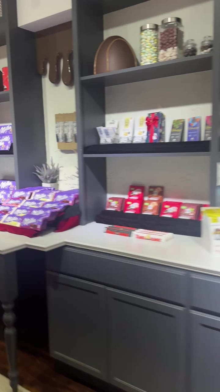 Video review of All About the Chocolate