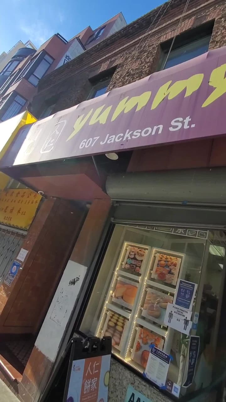 Yummy Bakery and Cafe