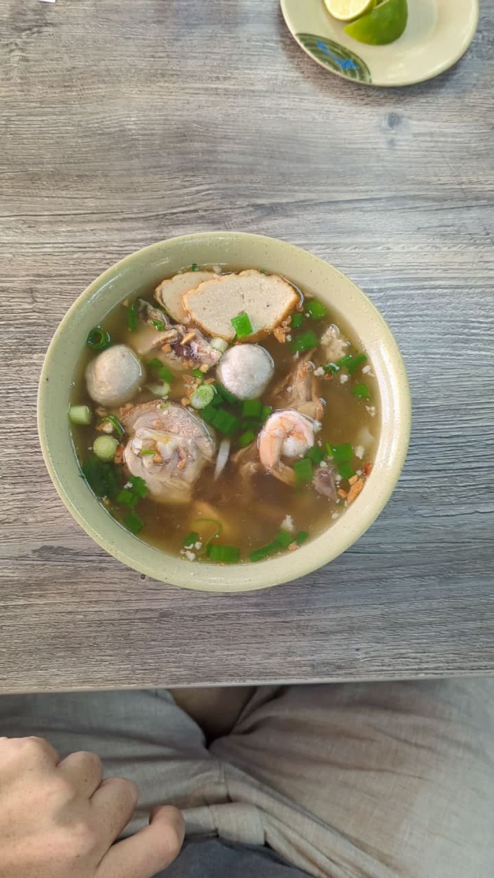 Video review of Trieu Chau