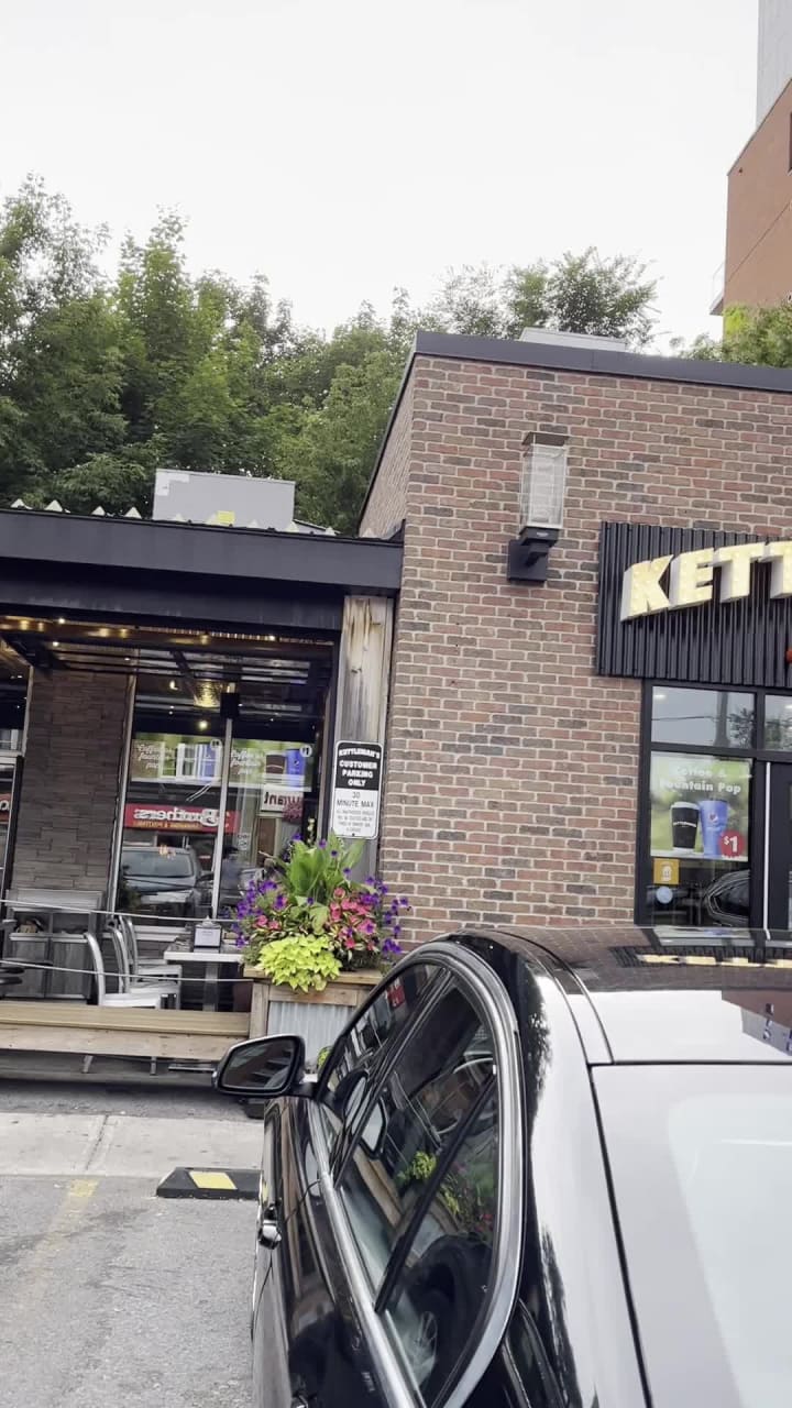 Video review of Kettleman's Bagel Co