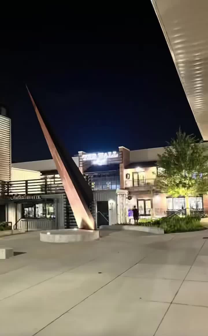 Video review of The Hall on the Yard