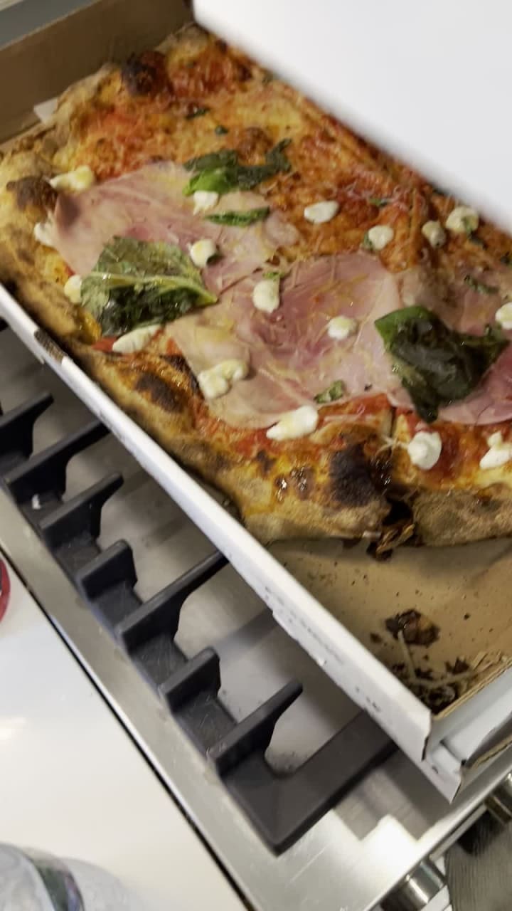 Video review of L'Industrie Pizzeria