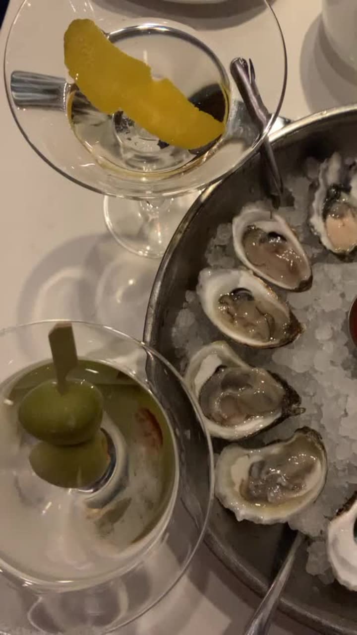 Blue Island Oyster Bar and Seafood