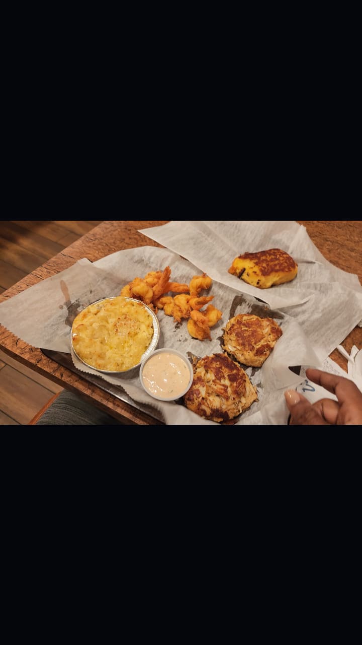 Video review of Stonington's Fried Shrimp