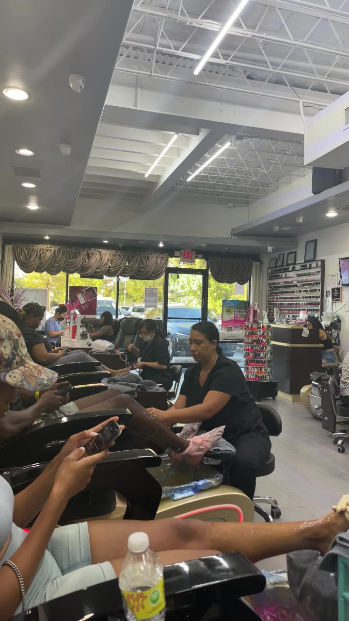 Midtown Nail & Spa