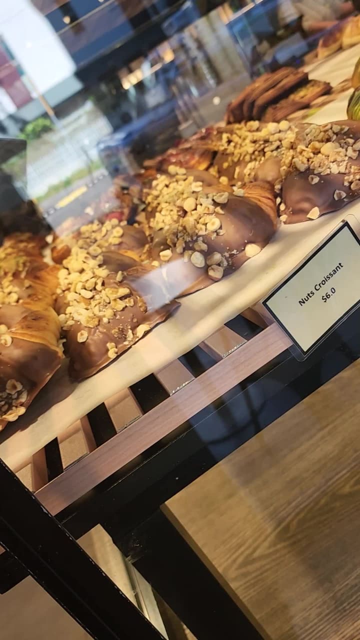 Top Impression Bakery Cafe