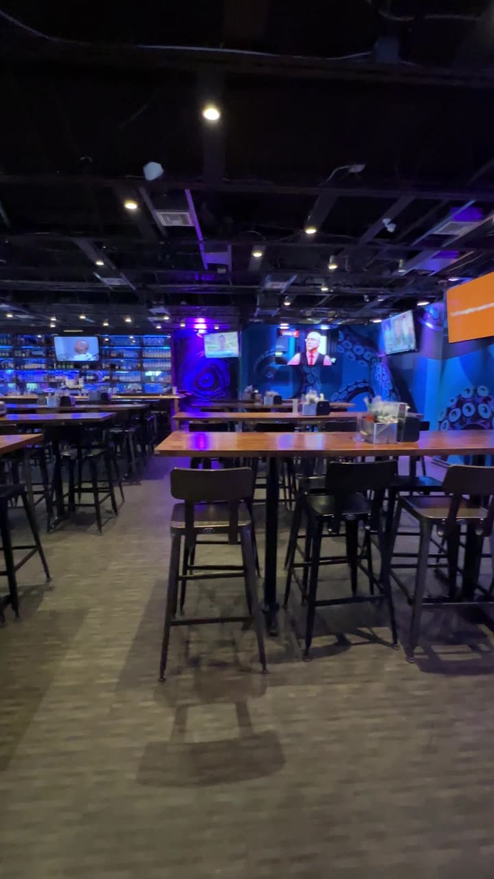 Video review of Filthy's Fine Cocktails & Beer