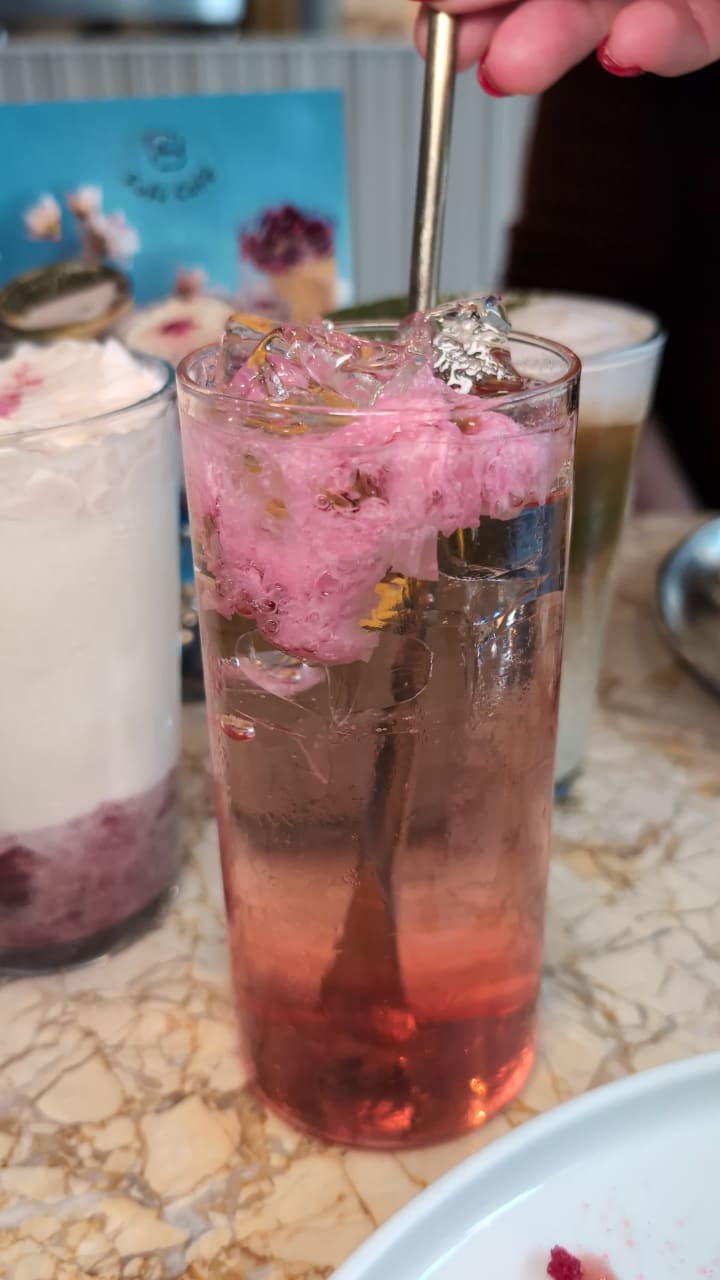 Video review of Fufú Café