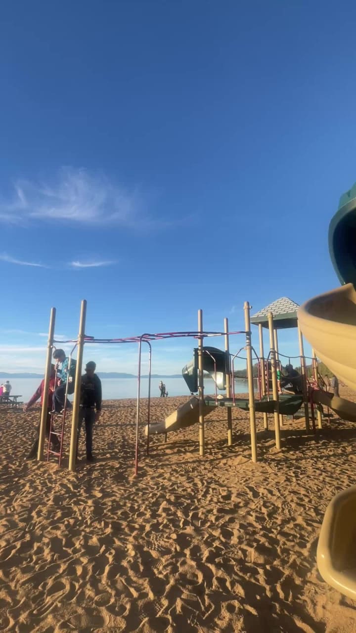 Video review of Lakeside Beach