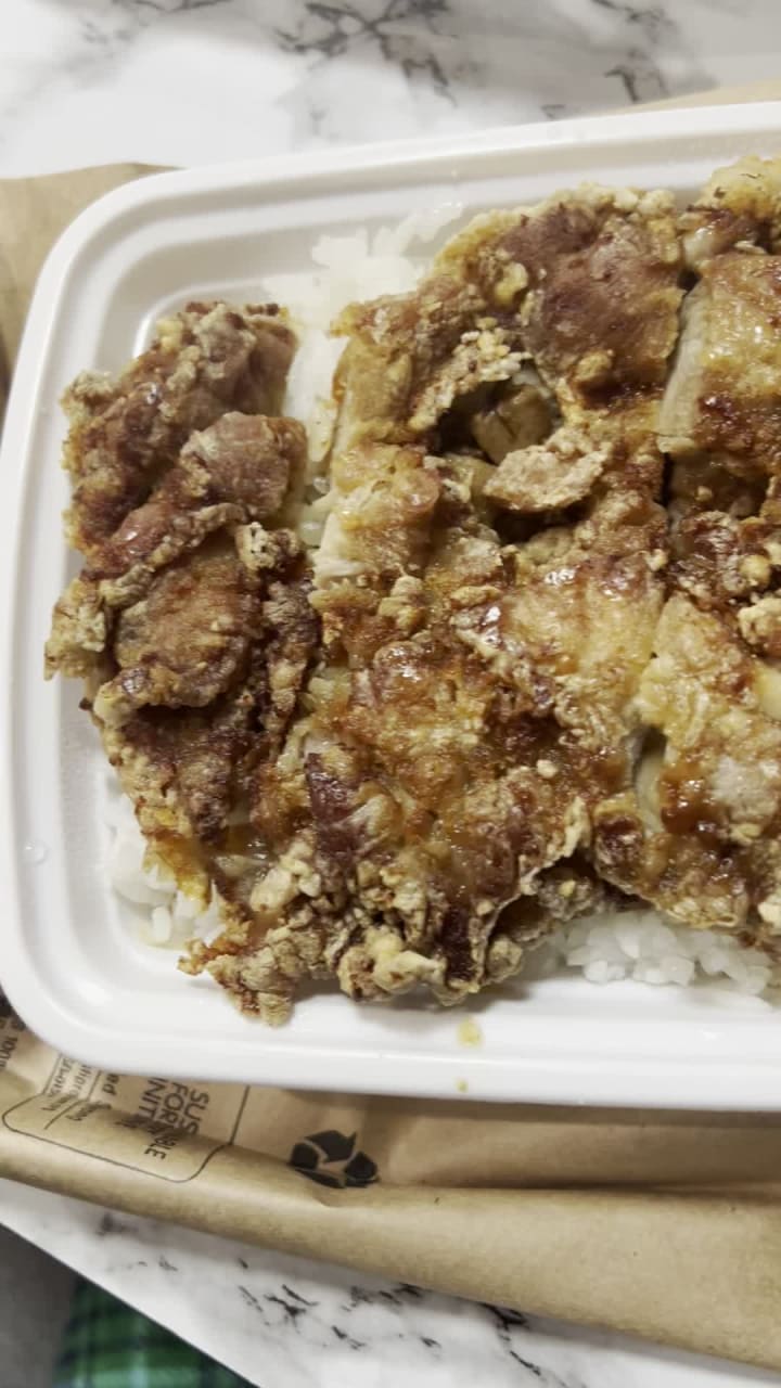 Video review of Taiwanese Gourmet 老華西街台菜館