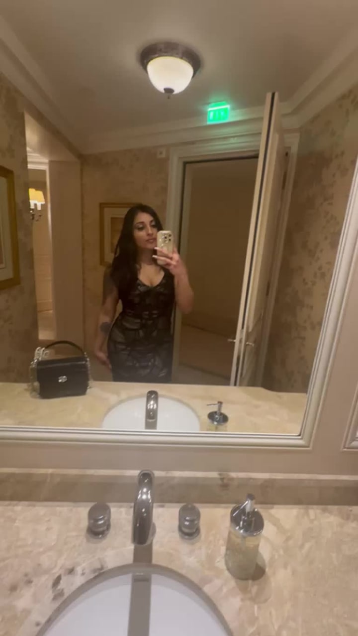 Video review of Hôtel Four Seasons George V