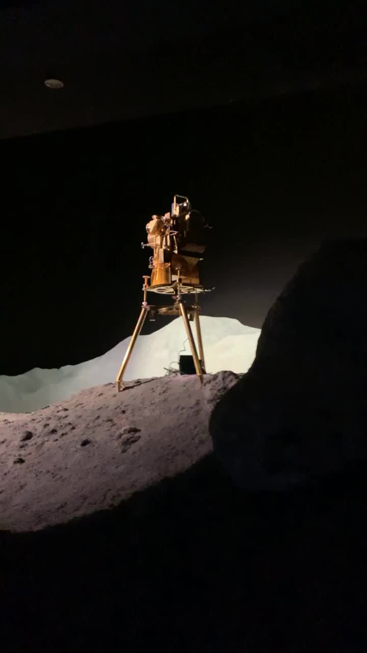 Video review of NASA Johnson Space Center