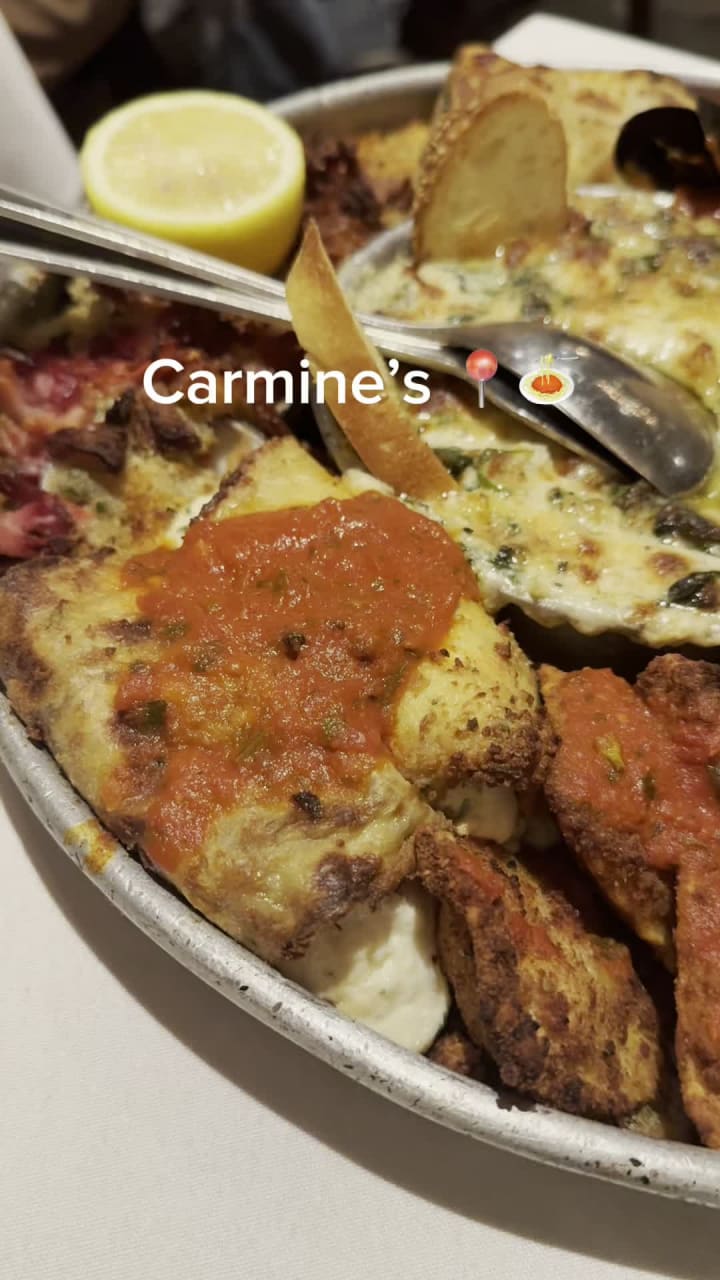Carmine's Italian Restaurant - Upper West Side