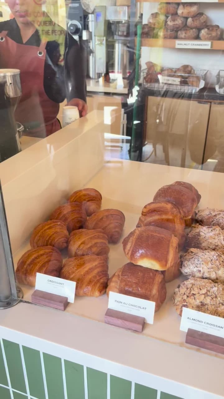 Video review of Zak the Baker