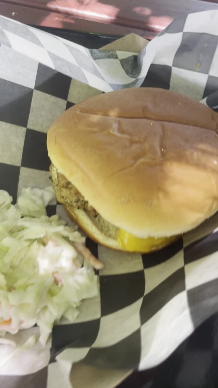 Video review of Chowning’s Garden Bar