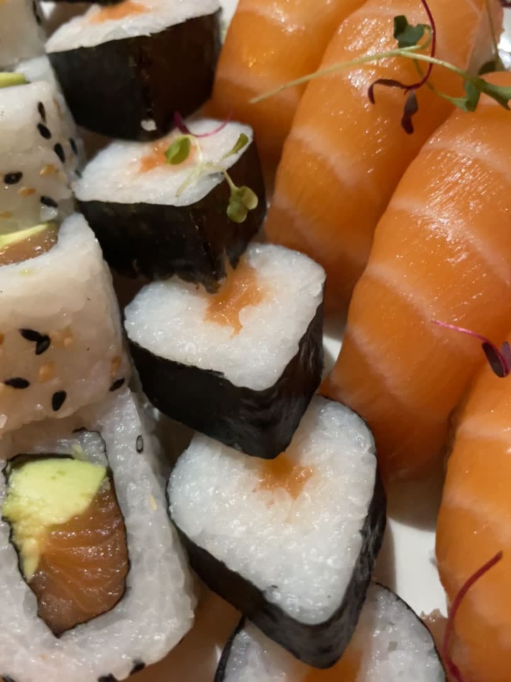 The Ivy champagne garden