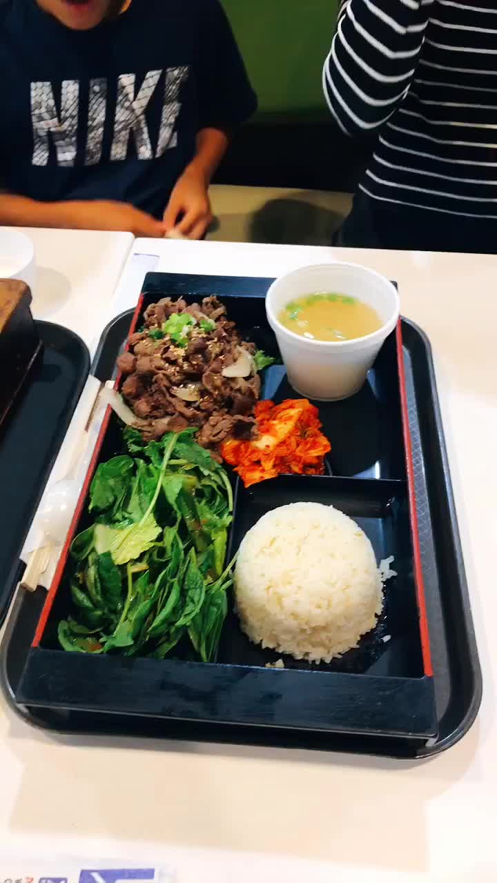 Video review of H Mart