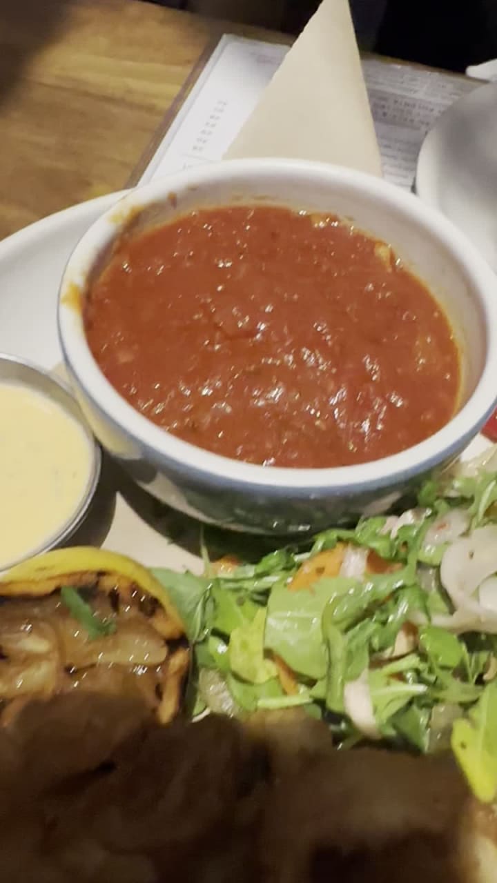 Video review of North Italia