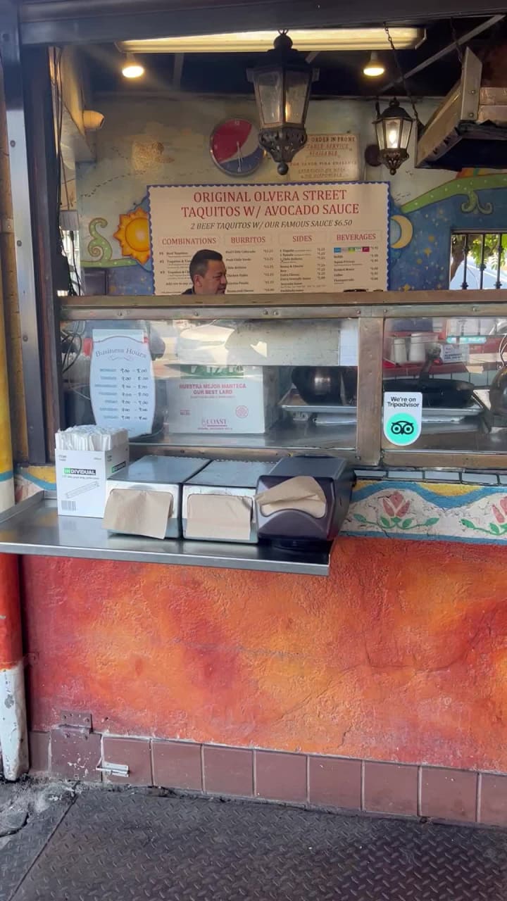 Video review of Cielito Lindo