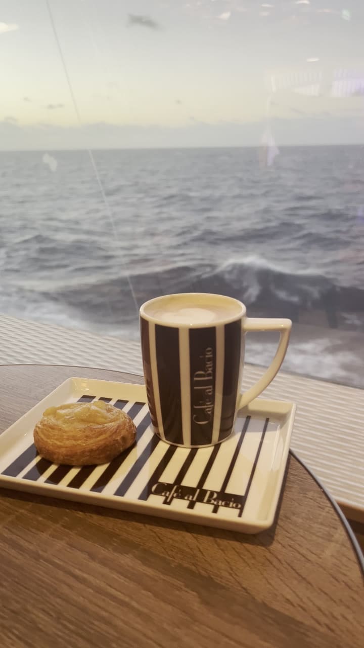 Cafe Bacio Celebrity Apex