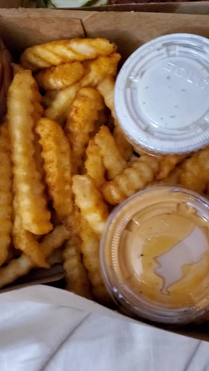 Main Chick Hot Chicken