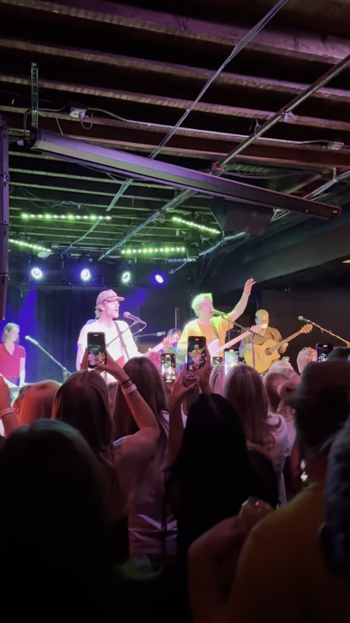 Video review of Marquis Theatre