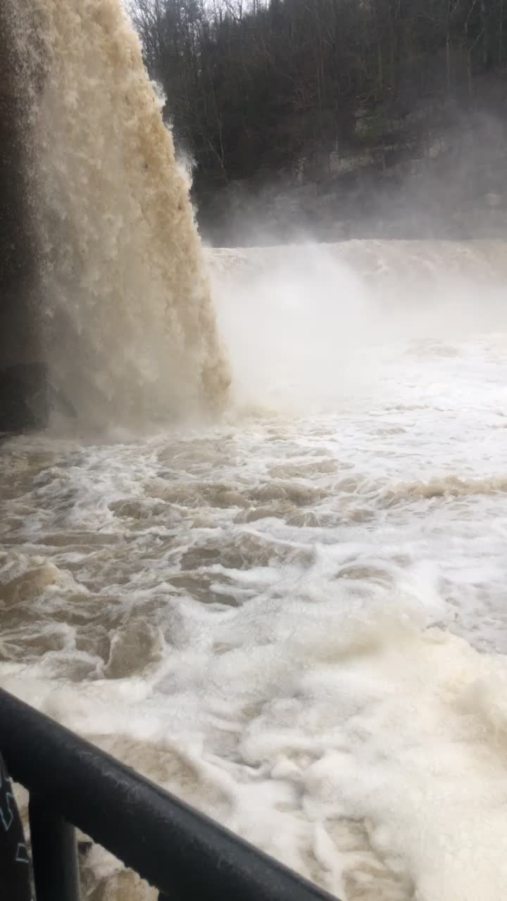 Cumberland Falls State Resort Park