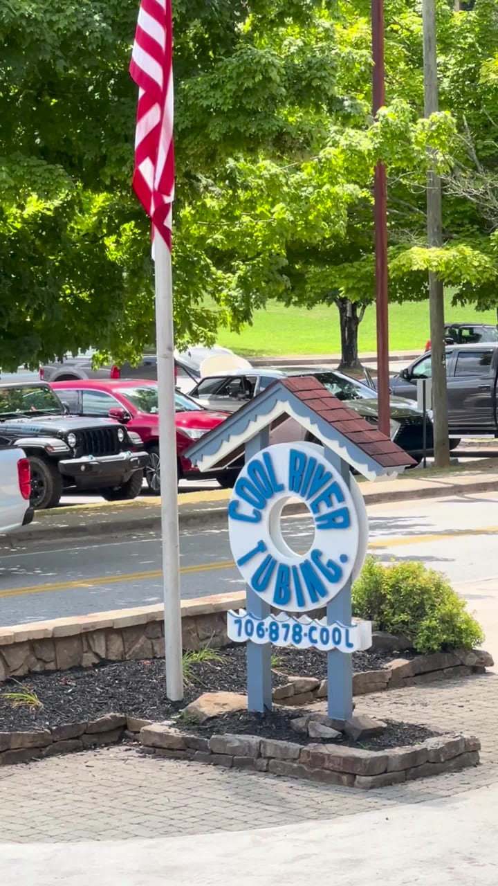 Video review of Cool River Tubing Company