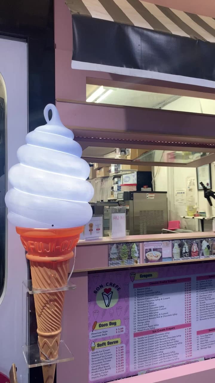 Video review of Bon Crepe