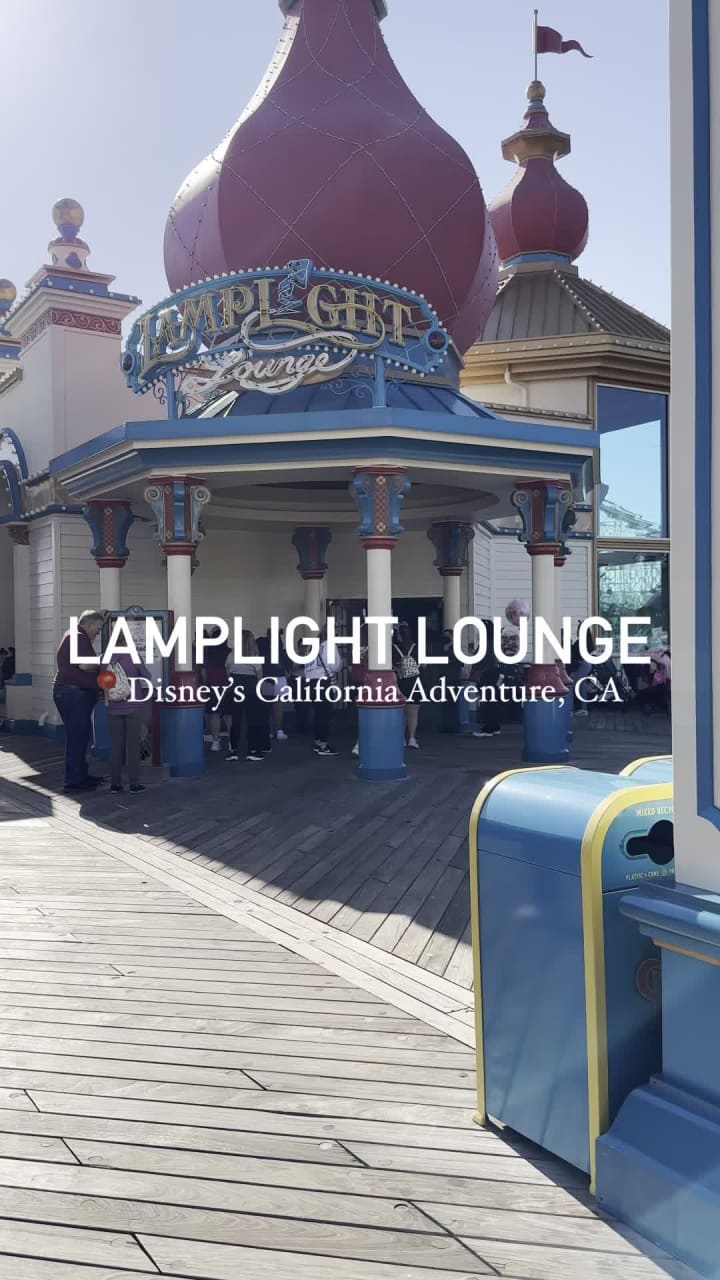 Lamplight Lounge