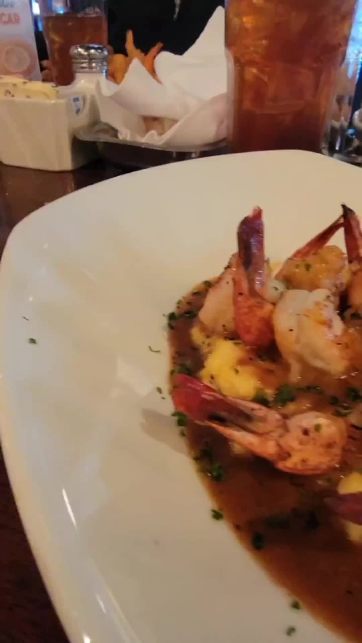 Video review of Pappadeaux Seafood Kitchen