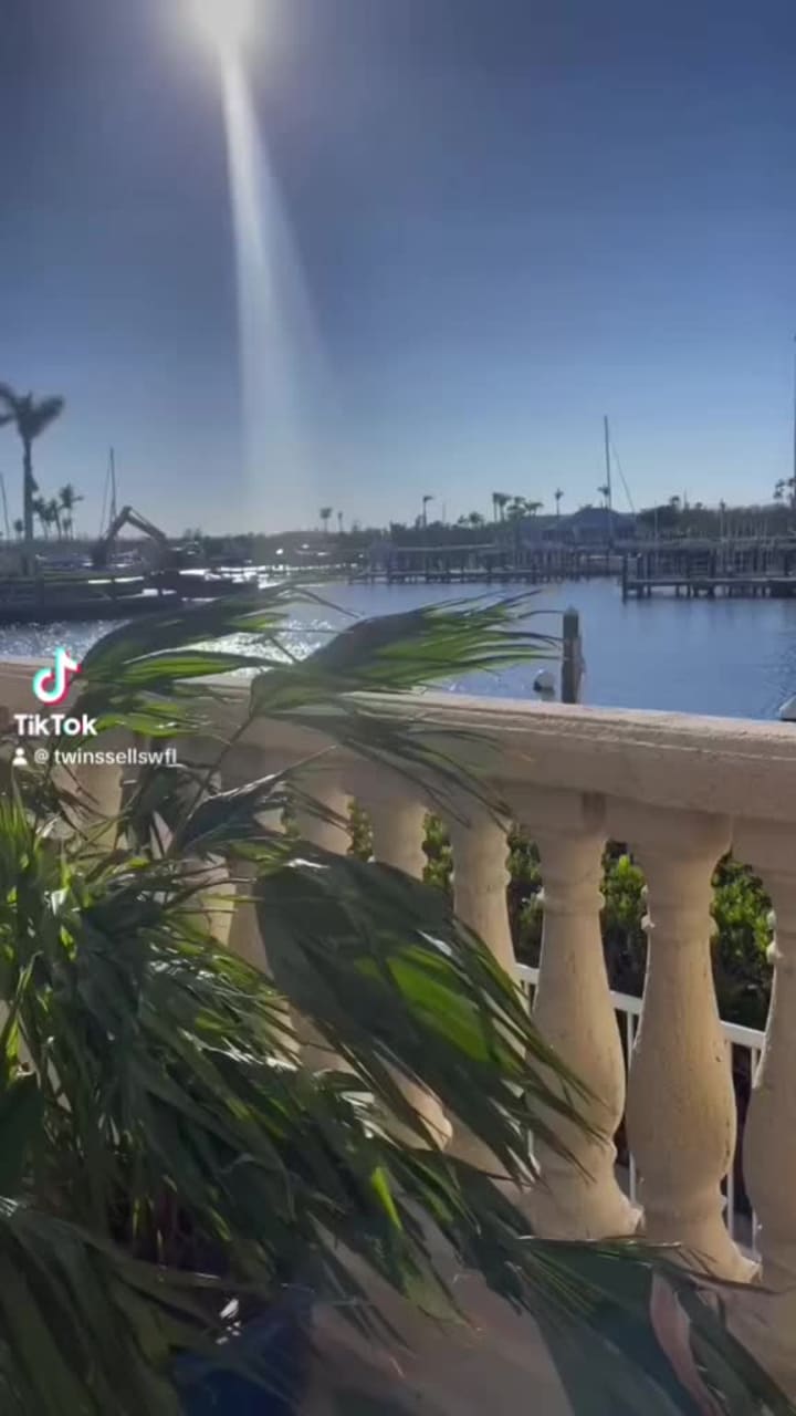 Video review of High Tide Social House