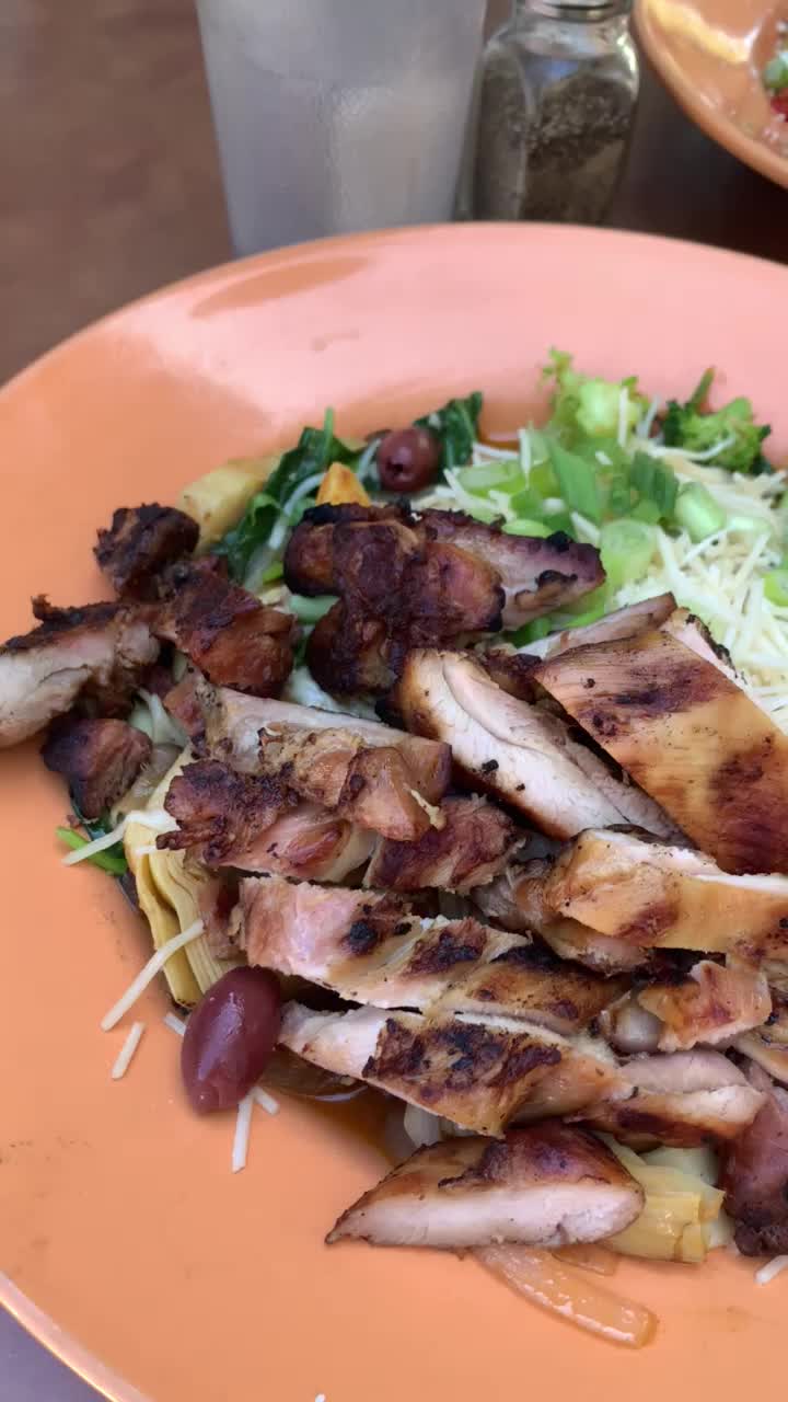 Aladdin's Natural Eatery