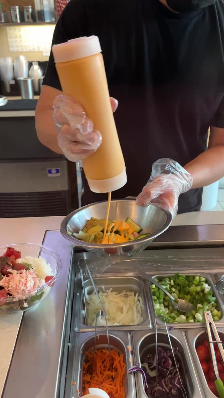 Video review of Sunfish Poke Bar