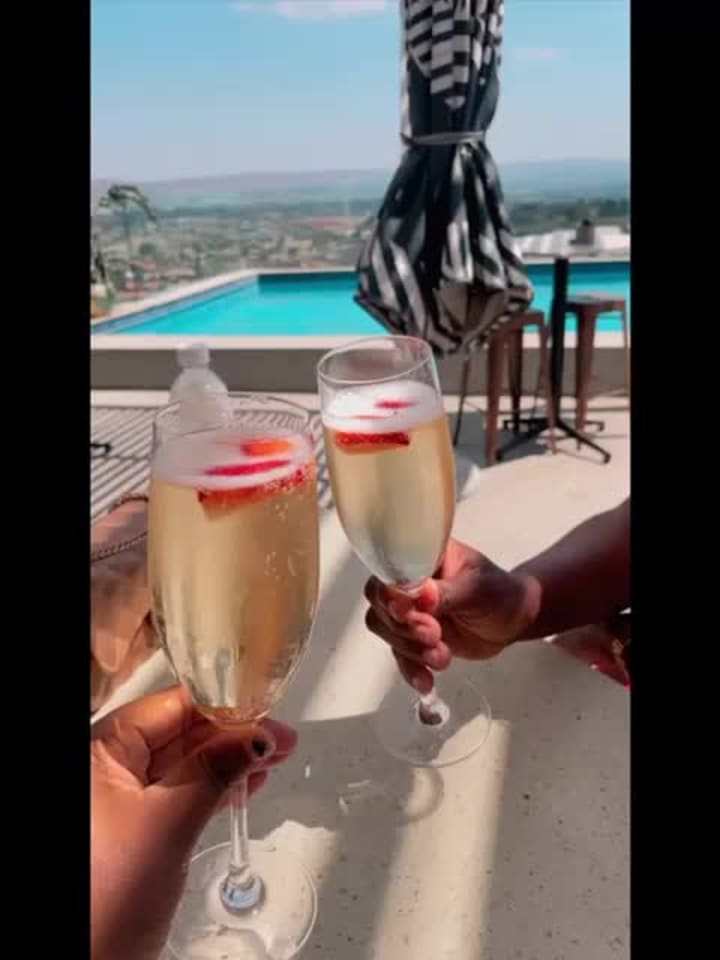 Blueberry Hill Hotel