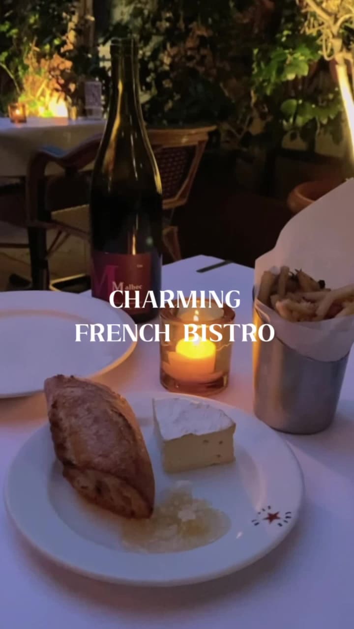 Video review of Cafe Stella