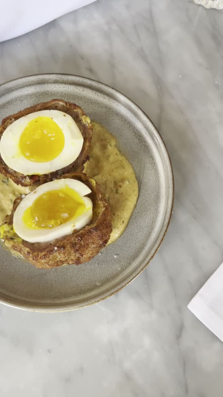 Video review of Leroy's