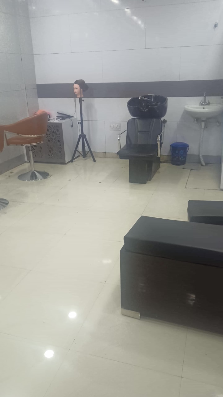 Bengal Beauty Parlour