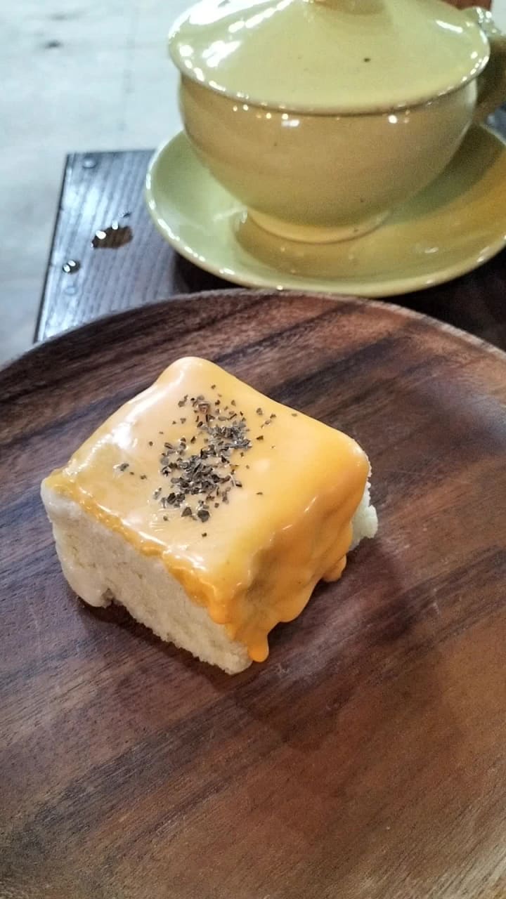 Shin-Ōkubo Station (新大久保駅)