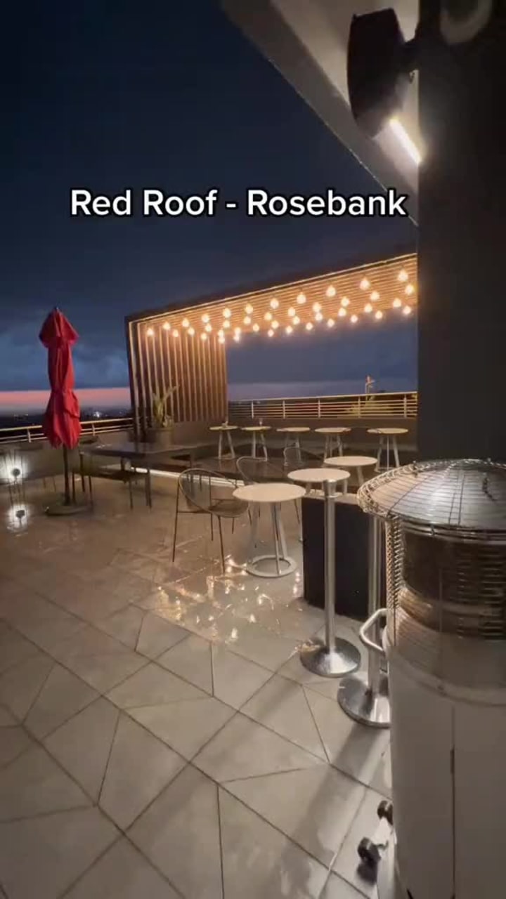 Red Roof Bar & Terrace